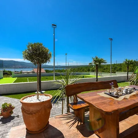 Mek Zadarvillas Vila