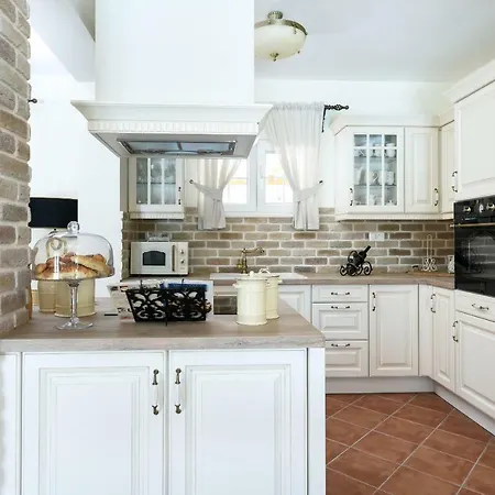 Mek Zadarvillas * Pridraga